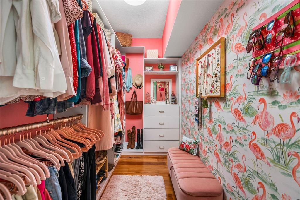 Walk in Closet (Hers)