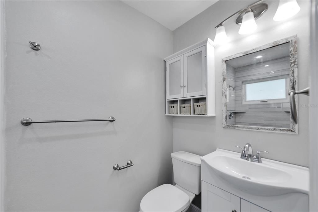 For Sale: $439,000 (3 beds, 2 baths, 1414 Square Feet)