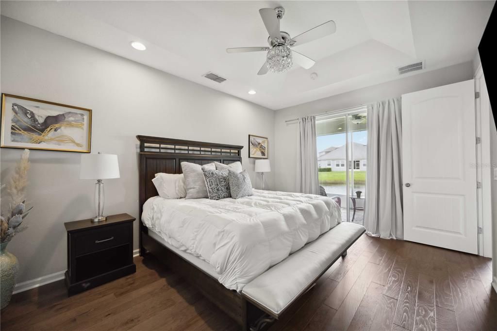 Active With Contract: $435,000 (3 beds, 2 baths, 1872 Square Feet)