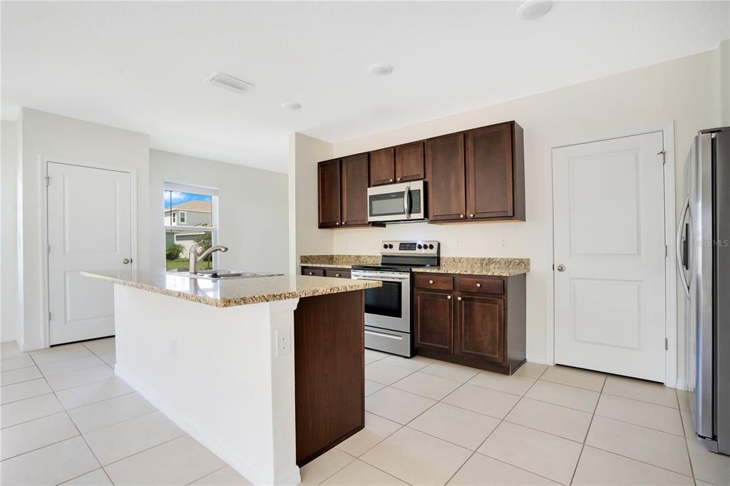 For Sale: $459,900 (4 beds, 2 baths, 2260 Square Feet)