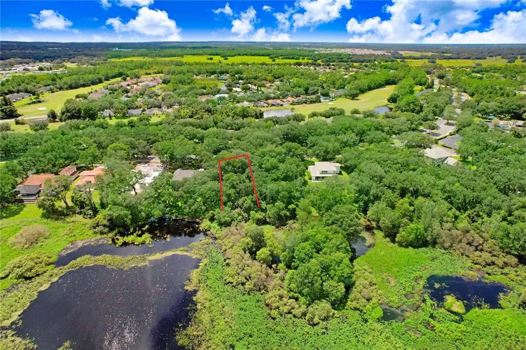 На продажу: $210,000 (0.60 acres)