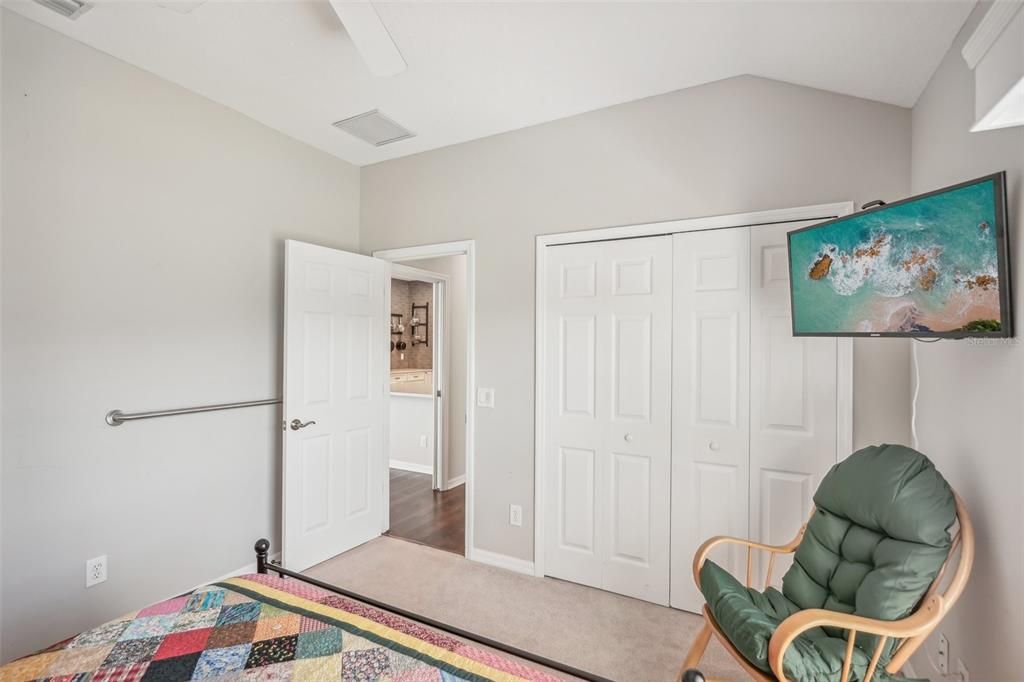 Active With Contract: $750,000 (4 beds, 3 baths, 2332 Square Feet)