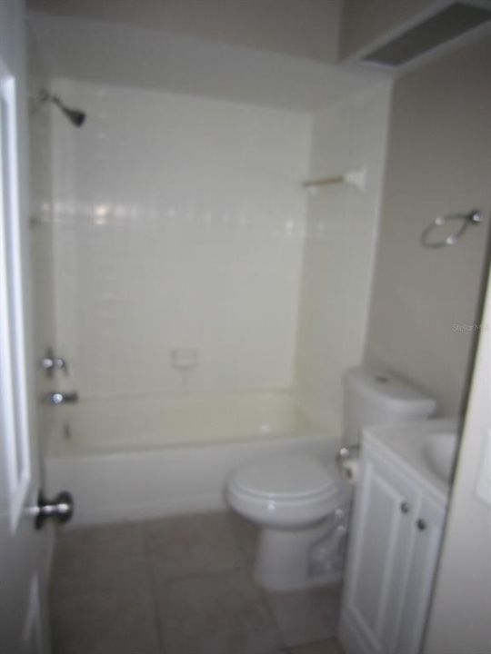 For Sale: $269,900 (2 beds, 2 baths, 1024 Square Feet)