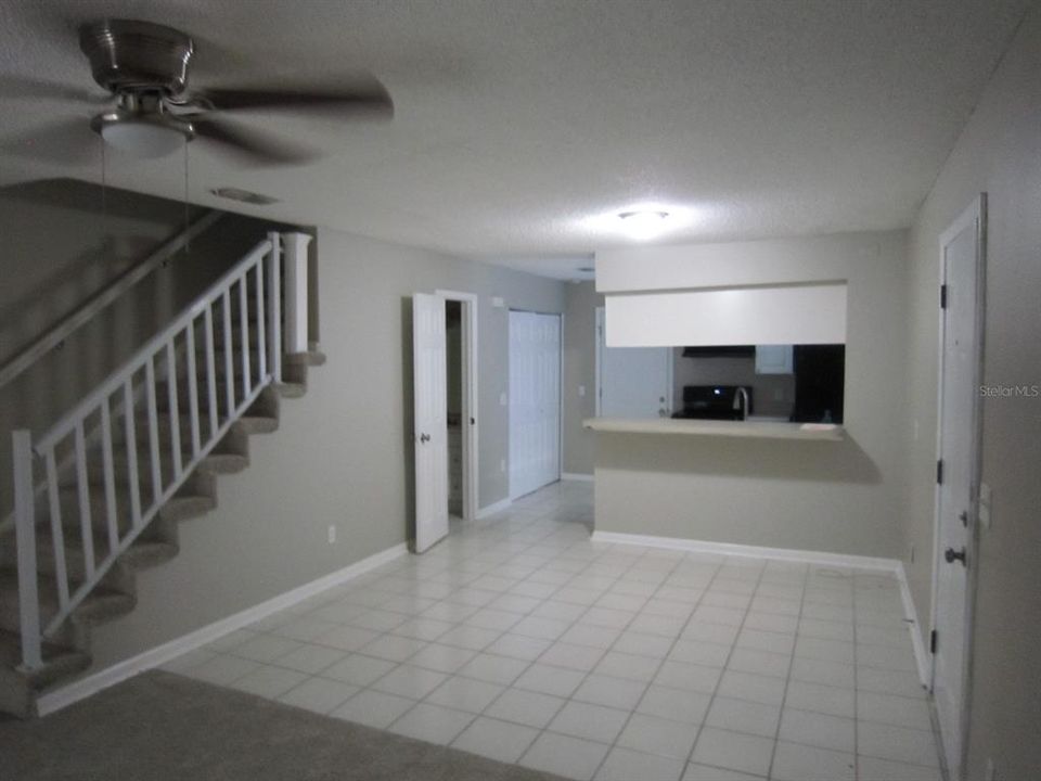 For Sale: $269,900 (2 beds, 2 baths, 1024 Square Feet)