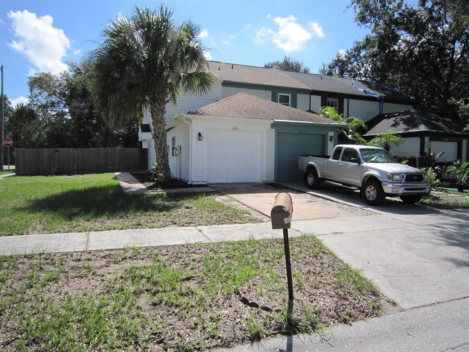 For Sale: $269,900 (2 beds, 2 baths, 1024 Square Feet)