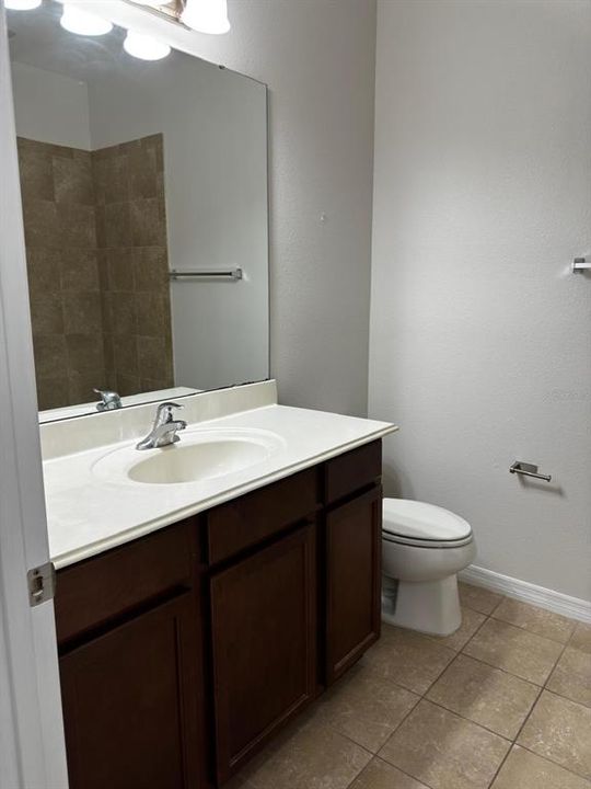 For Rent: $2,600 (3 beds, 2 baths, 1406 Square Feet)