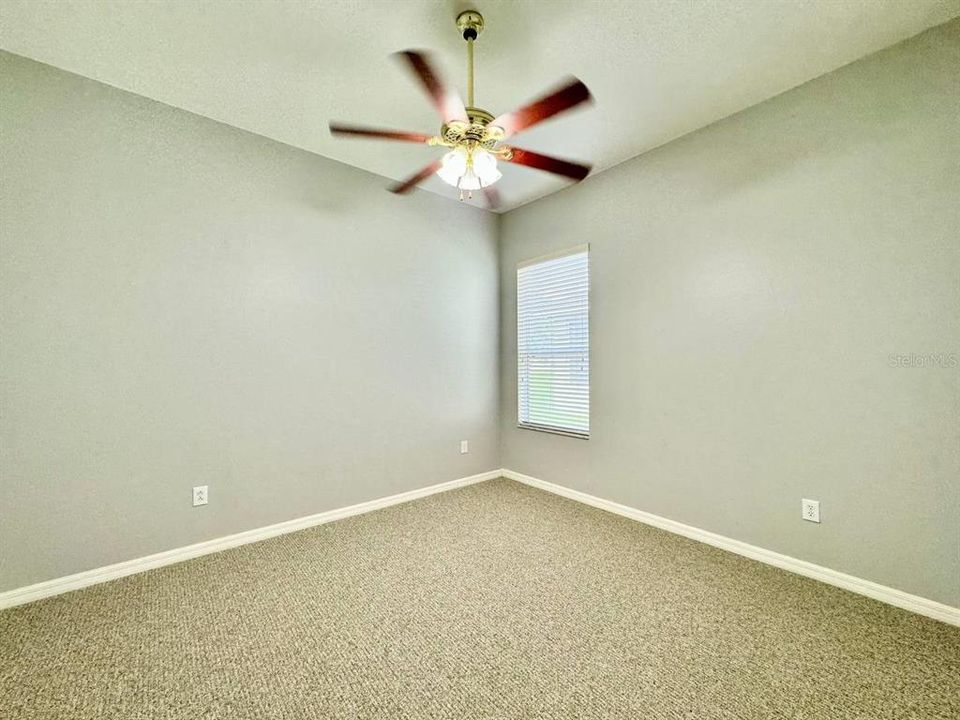 For Rent: $2,725 (4 beds, 2 baths, 2349 Square Feet)