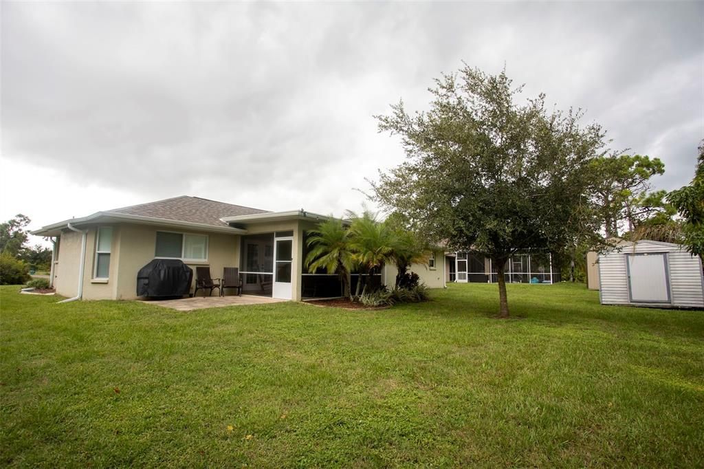 For Sale: $349,900 (3 beds, 2 baths, 1342 Square Feet)