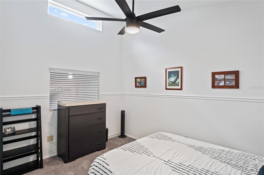 Active With Contract: $224,900 (2 beds, 2 baths, 1245 Square Feet)