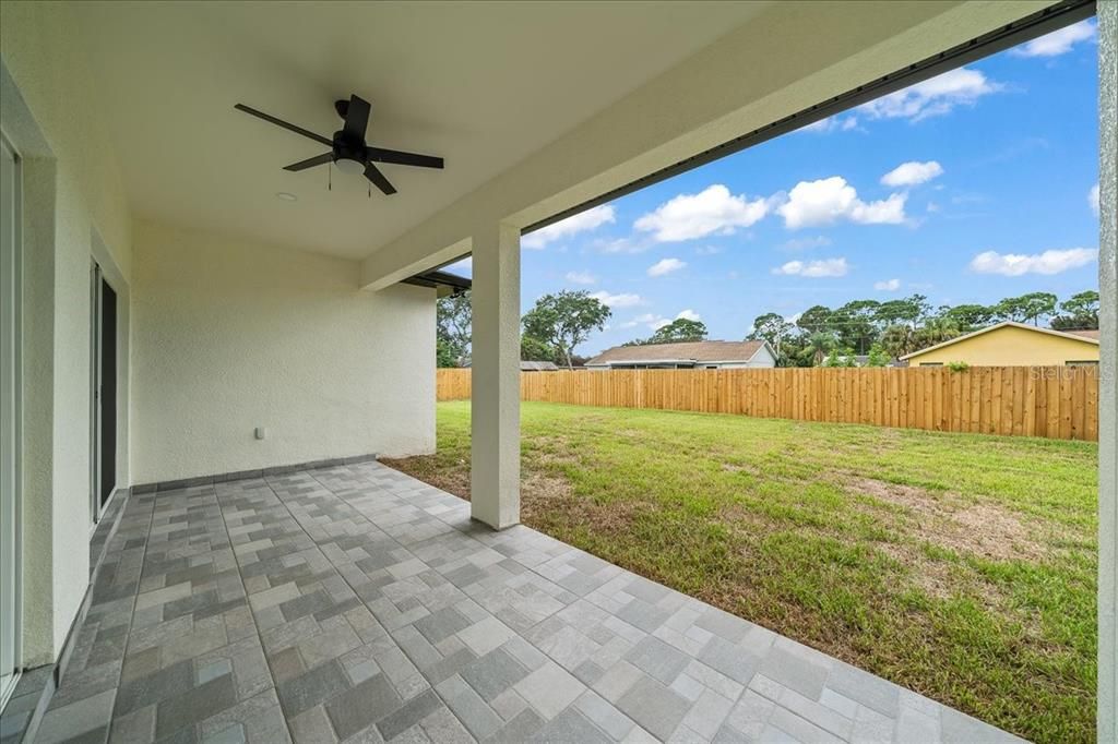 For Sale: $469,000 (4 beds, 2 baths, 1688 Square Feet)