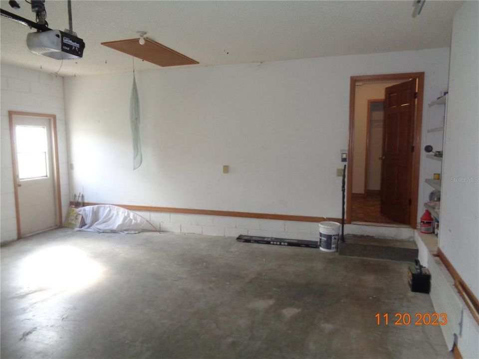 For Rent: $2,095 (3 beds, 2 baths, 2072 Square Feet)