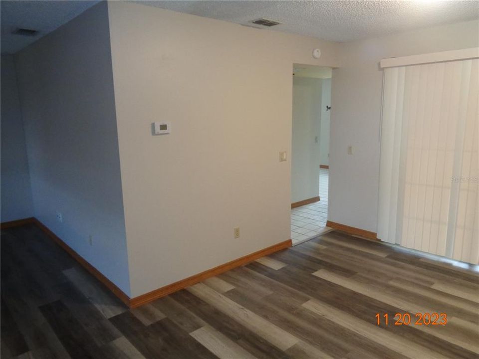 For Rent: $2,095 (3 beds, 2 baths, 2072 Square Feet)