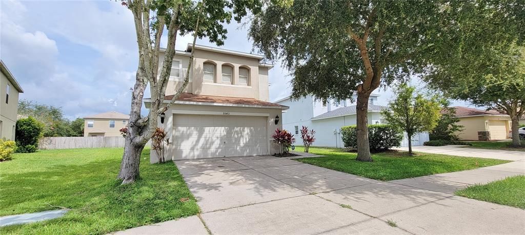 For Rent: $2,200 (4 beds, 2 baths, 1860 Square Feet)