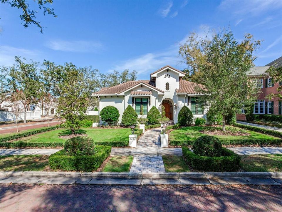 Active With Contract: $2,750,000 (3 beds, 2 baths, 3028 Square Feet)