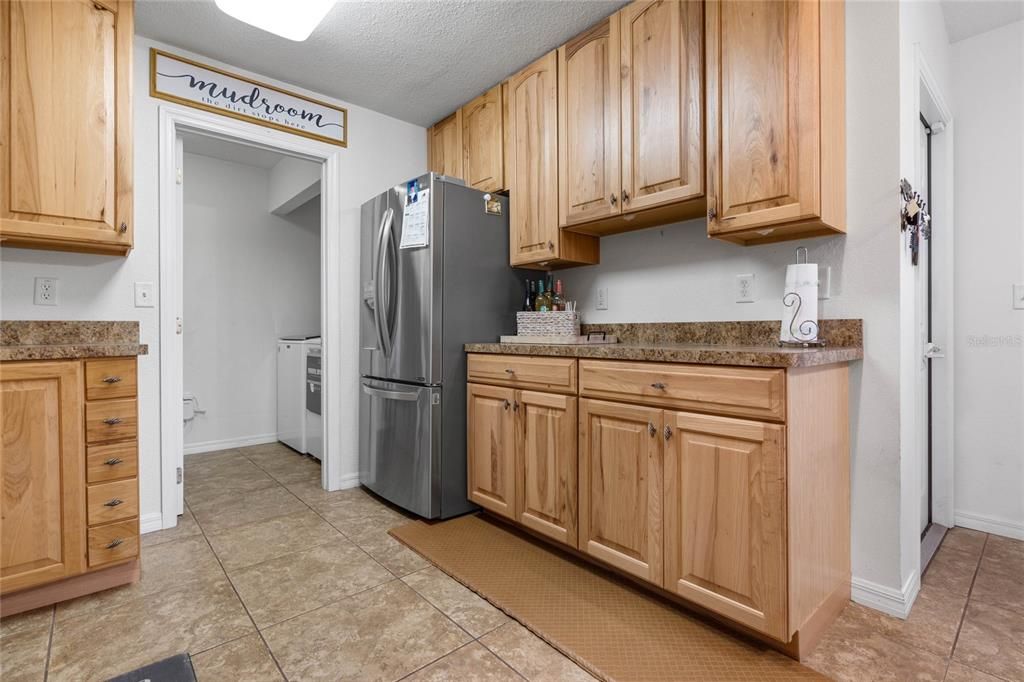 For Sale: $399,990 (2 beds, 2 baths, 1205 Square Feet)