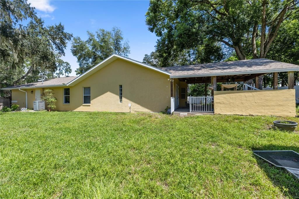 For Sale: $385,000 (3 beds, 2 baths, 2114 Square Feet)