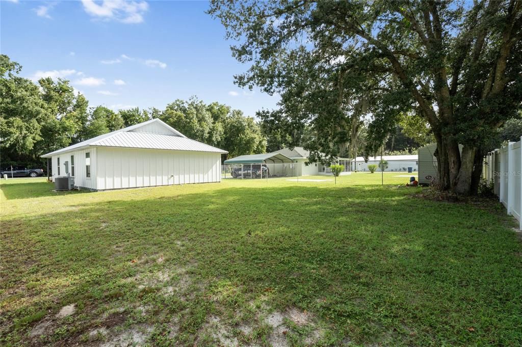 For Sale: $230,000 (3 beds, 2 baths, 1232 Square Feet)