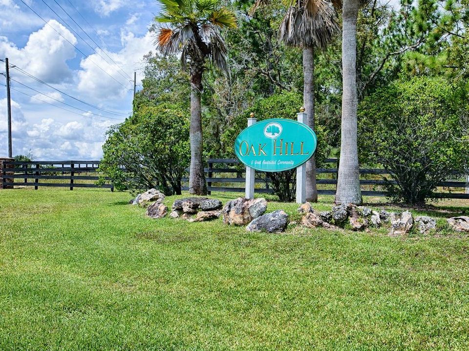 Oak Hill Community Entrance Sign