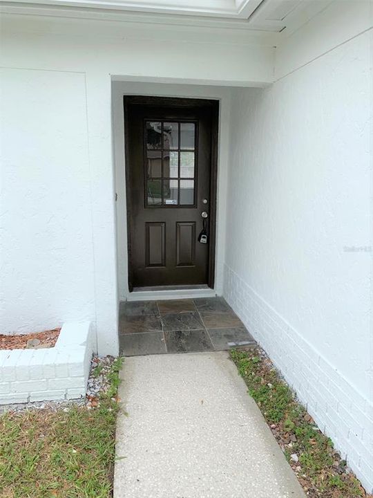 For Rent: $2,700 (3 beds, 2 baths, 1232 Square Feet)