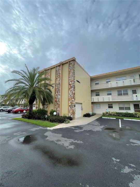 Active With Contract: $105,000 (1 beds, 1 baths, 600 Square Feet)