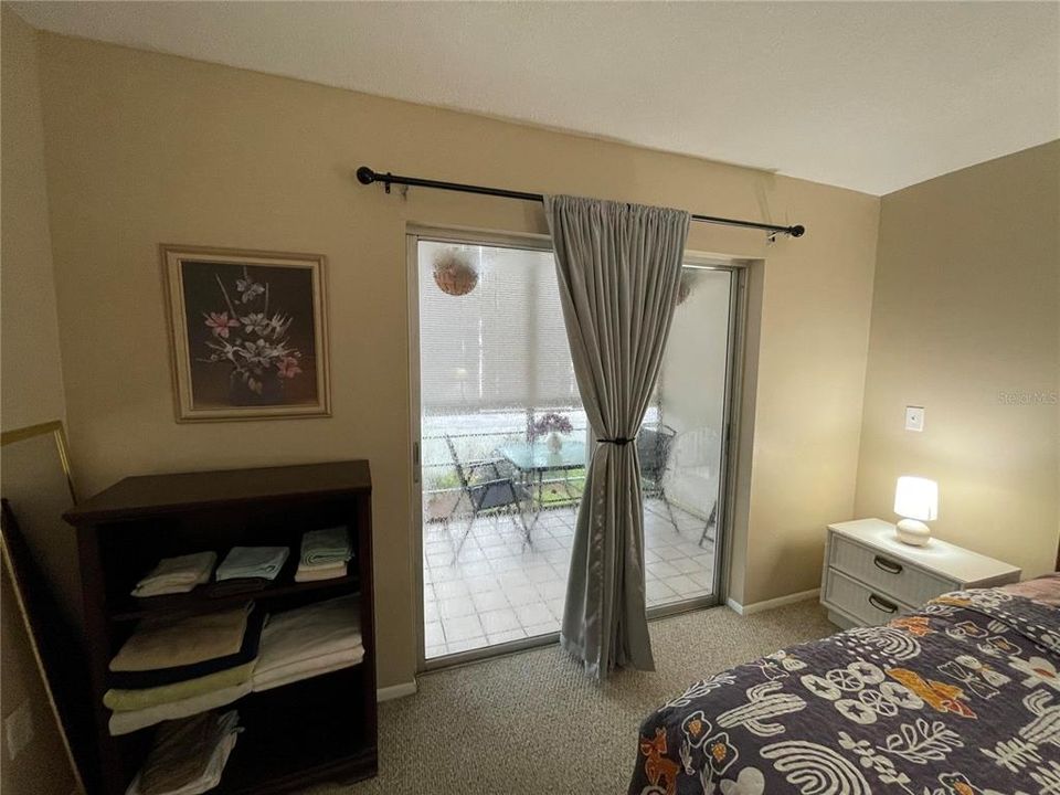 Active With Contract: $105,000 (1 beds, 1 baths, 600 Square Feet)