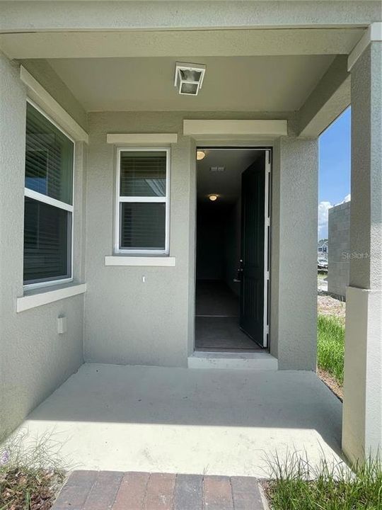 For Rent: $3,050 (5 beds, 3 baths, 2544 Square Feet)