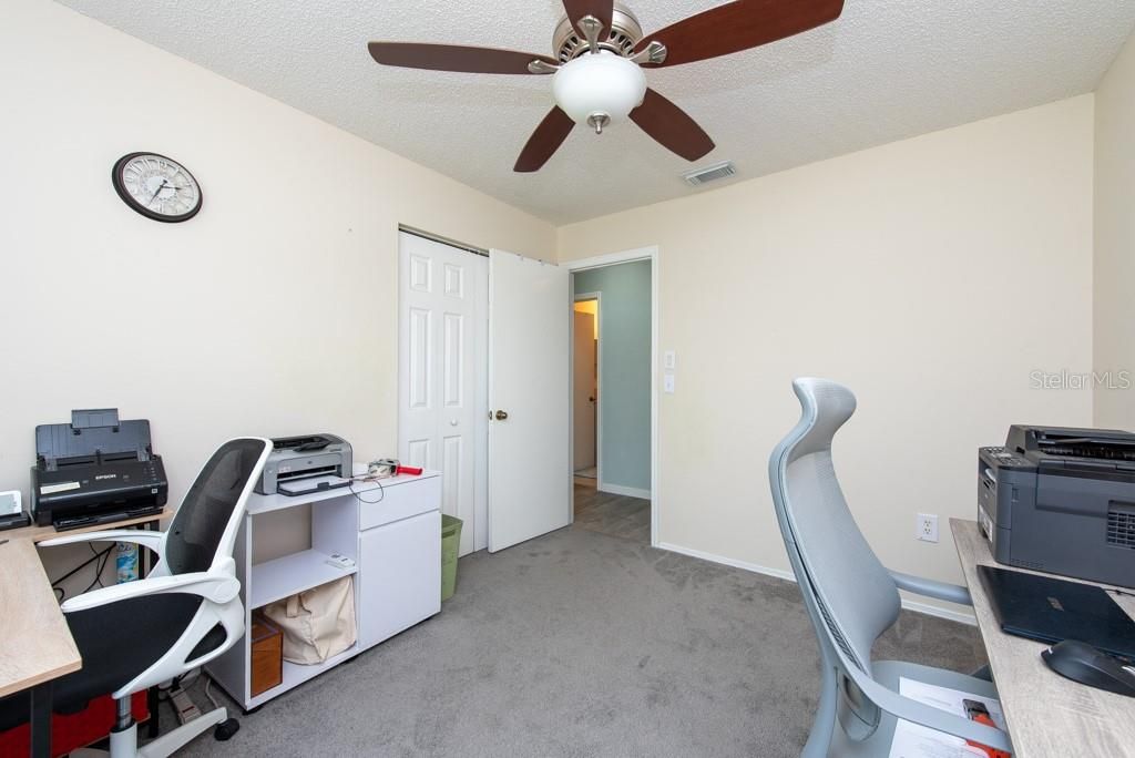 Active With Contract: $380,000 (4 beds, 2 baths, 1805 Square Feet)