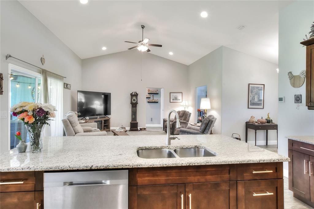 Active With Contract: $446,900 (3 beds, 2 baths, 1956 Square Feet)