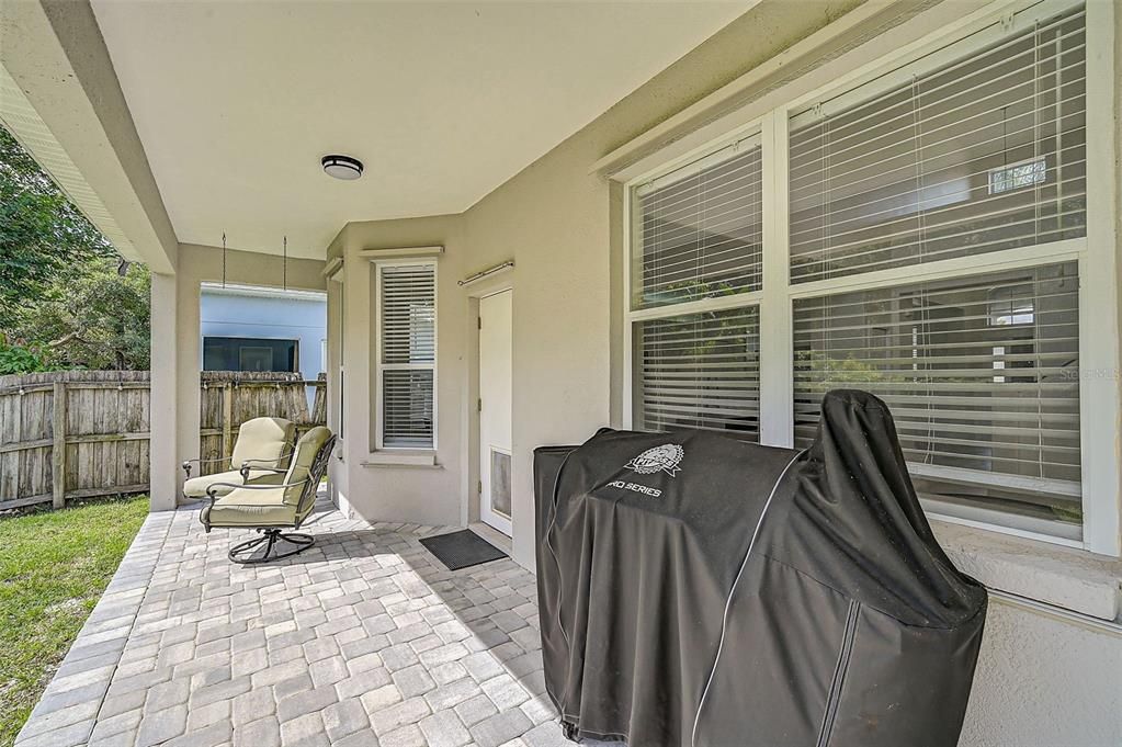 For Sale: $649,900 (4 beds, 2 baths, 2127 Square Feet)