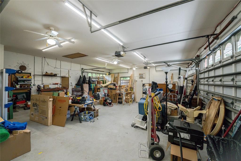 Workshop/garage