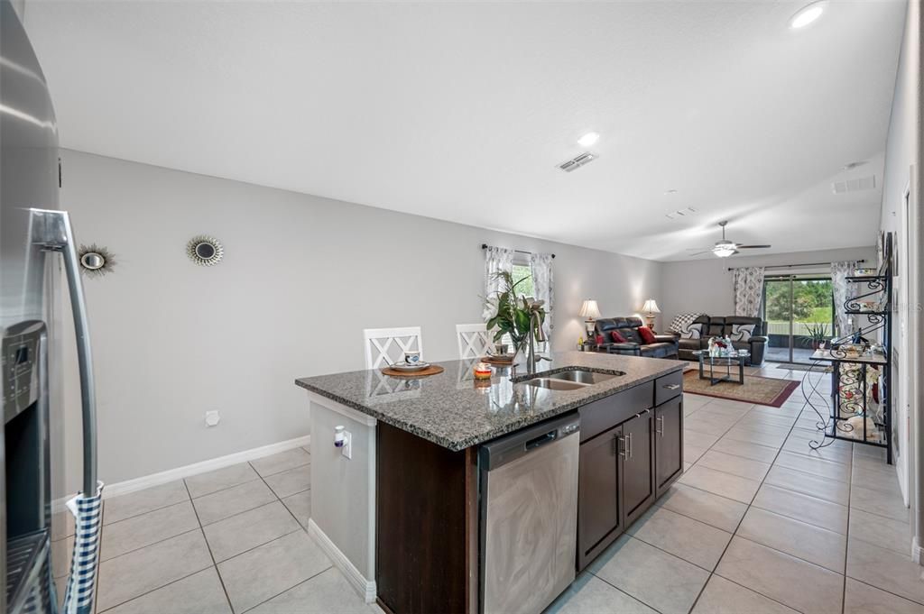 For Sale: $338,500 (3 beds, 2 baths, 1451 Square Feet)