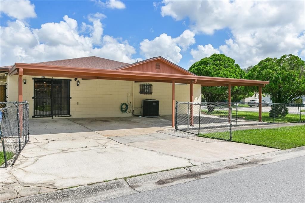 Active With Contract: $499,000 (5 beds, 2 baths, 2026 Square Feet)