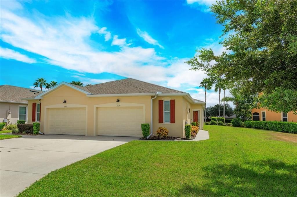 Exterior Front showcasing driveway, 1 car garage and side entry