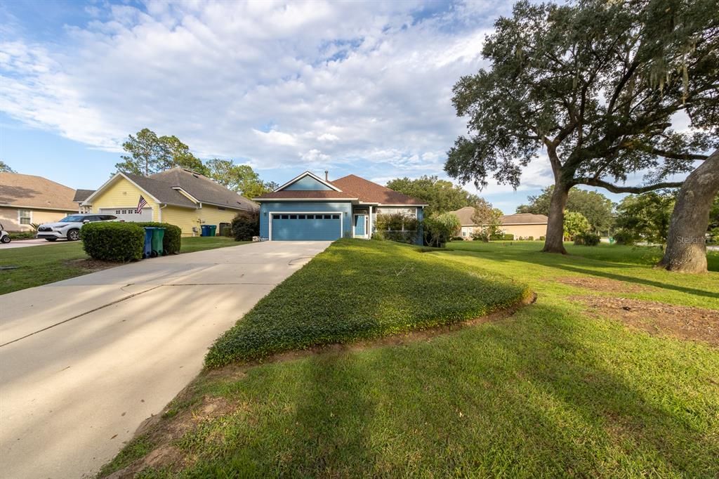 For Sale: $429,000 (3 beds, 2 baths, 2155 Square Feet)