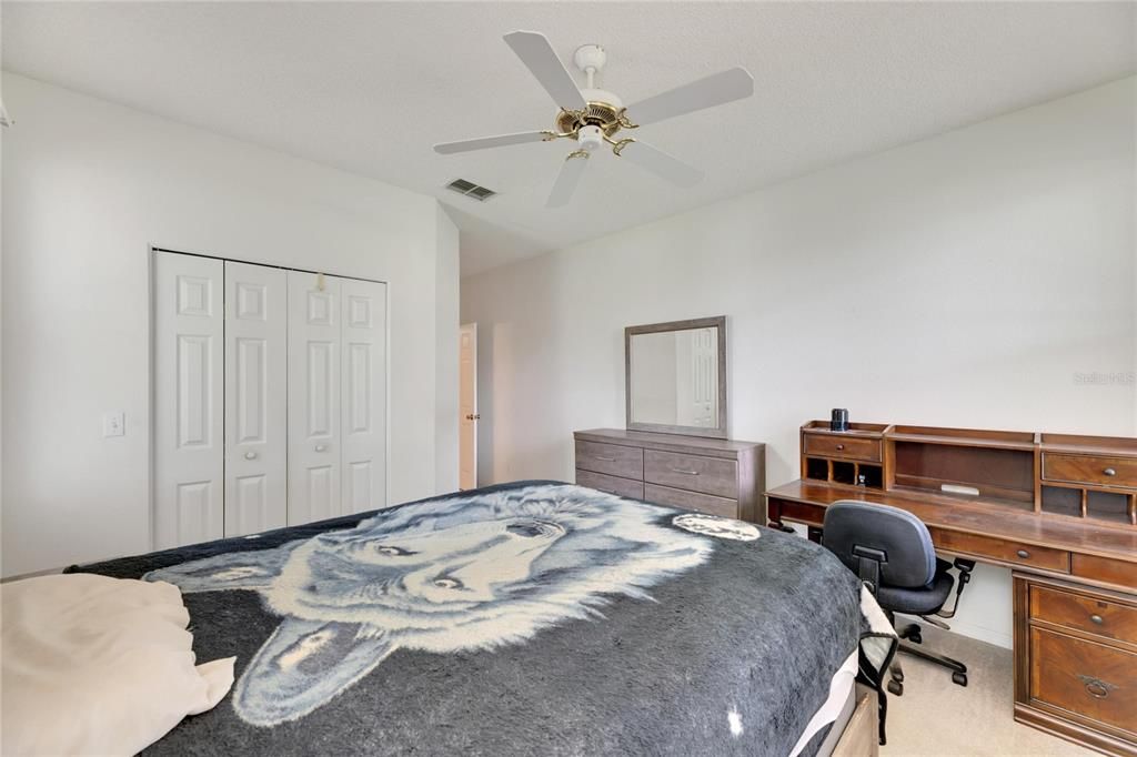 For Sale: $249,900 (2 beds, 2 baths, 1298 Square Feet)