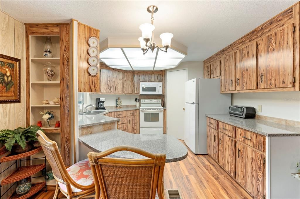 Kitchen with Breakfast Bar