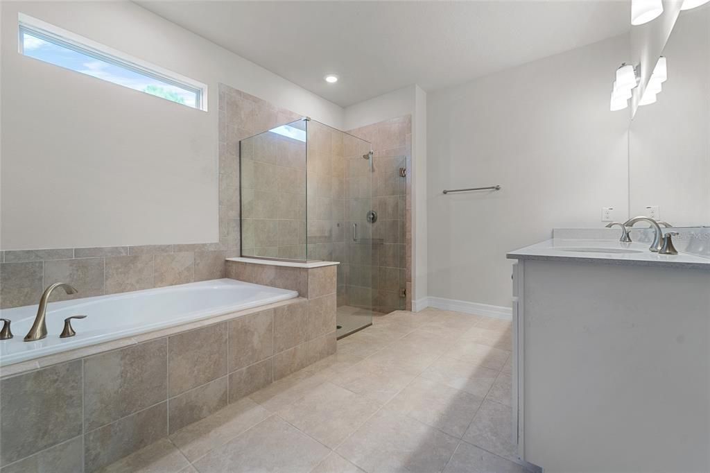 Active With Contract: $3,000 (4 beds, 2 baths, 2484 Square Feet)