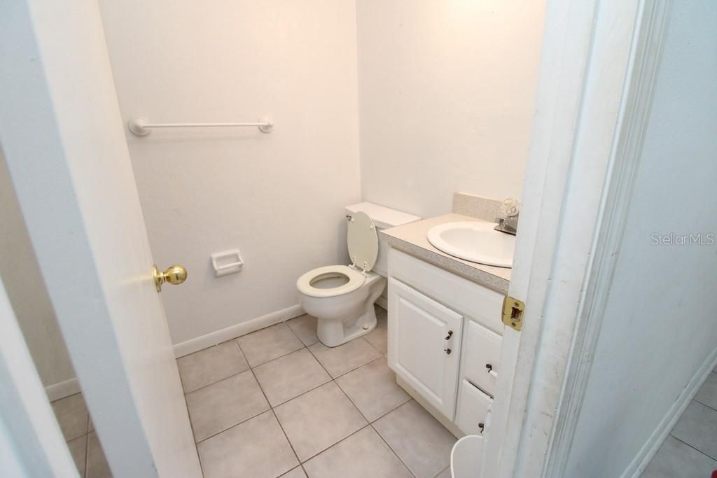 For Rent: $1,500 (2 beds, 1 baths, 1260 Square Feet)