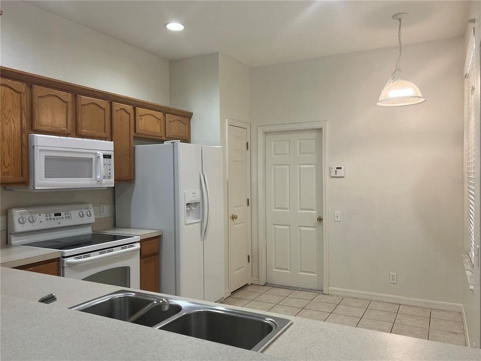 For Rent: $1,795 (2 beds, 2 baths, 1516 Square Feet)