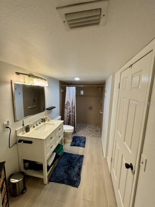 For Sale: $247,500 (2 beds, 2 baths, 1110 Square Feet)