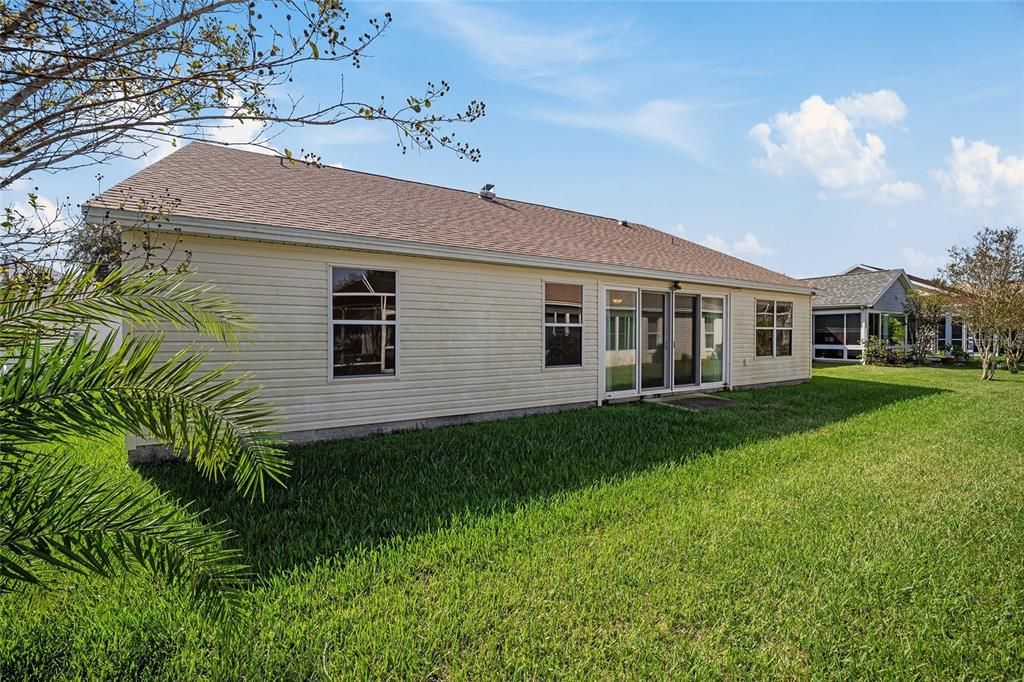 For Sale: $415,000 (3 beds, 2 baths, 1991 Square Feet)