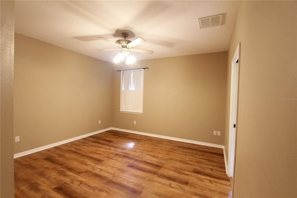 For Rent: $2,350 (4 beds, 2 baths, 1510 Square Feet)