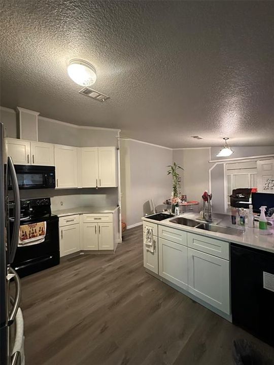 For Rent: $1,750 (2 beds, 2 baths, 1352 Square Feet)