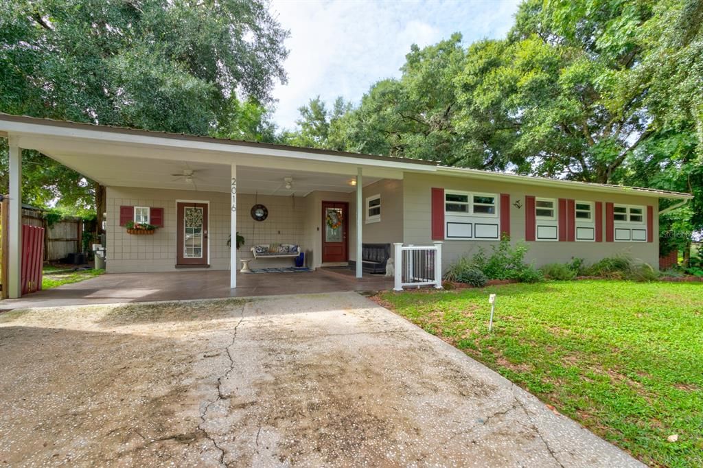 For Sale: $265,000 (3 beds, 2 baths, 1460 Square Feet)