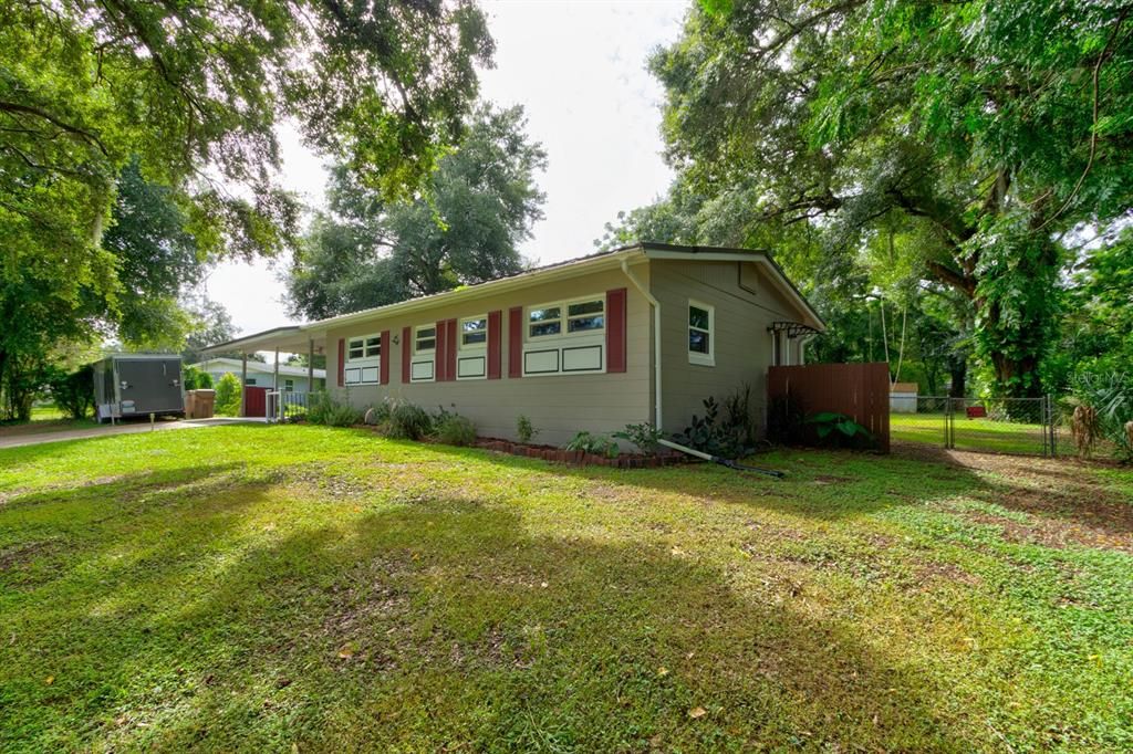 For Sale: $265,000 (3 beds, 2 baths, 1460 Square Feet)