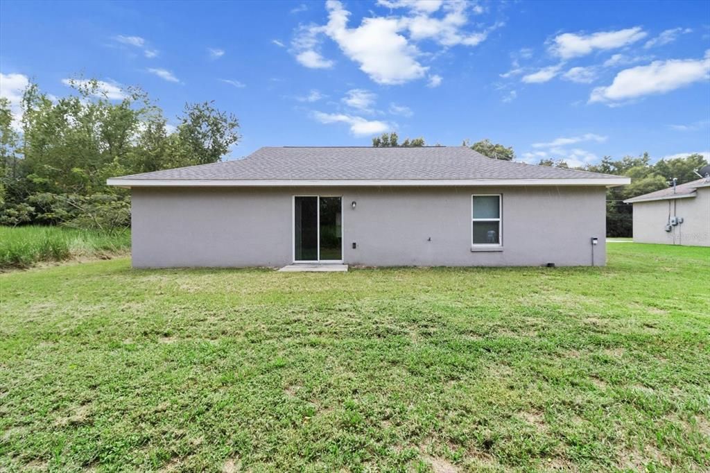 For Sale: $264,000 (3 beds, 2 baths, 1396 Square Feet)