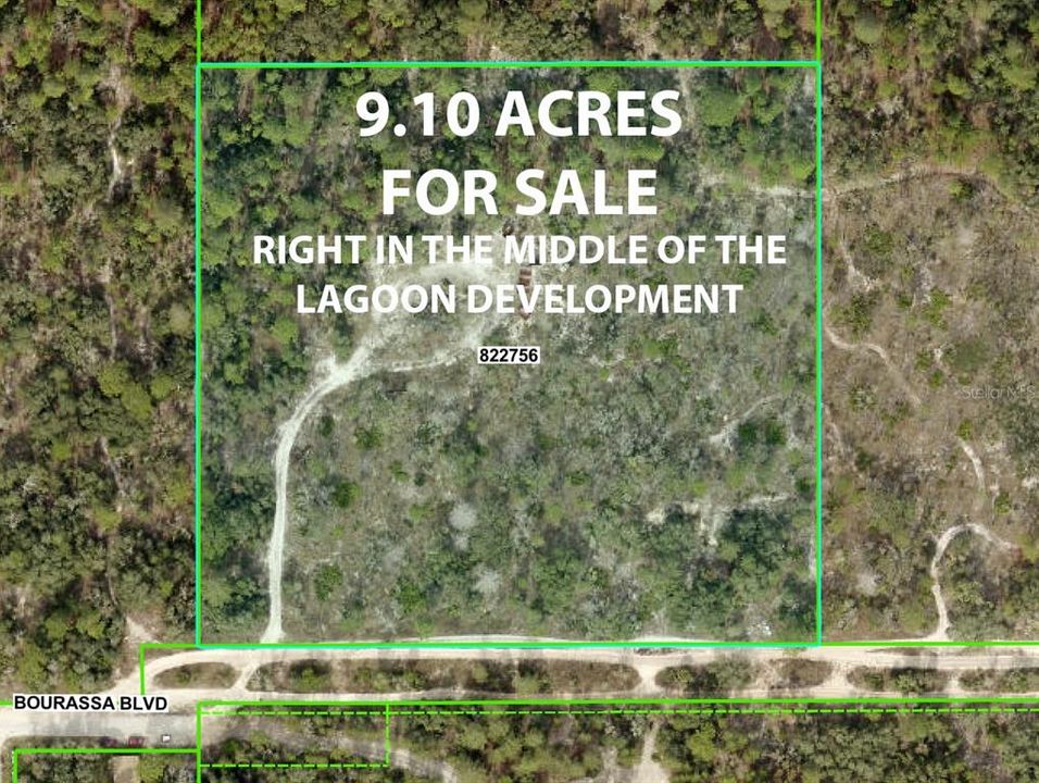 На продажу: $2,600,000 (9.10 acres)