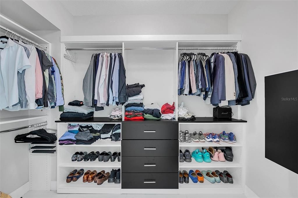 Master Custom Walk-In Closet