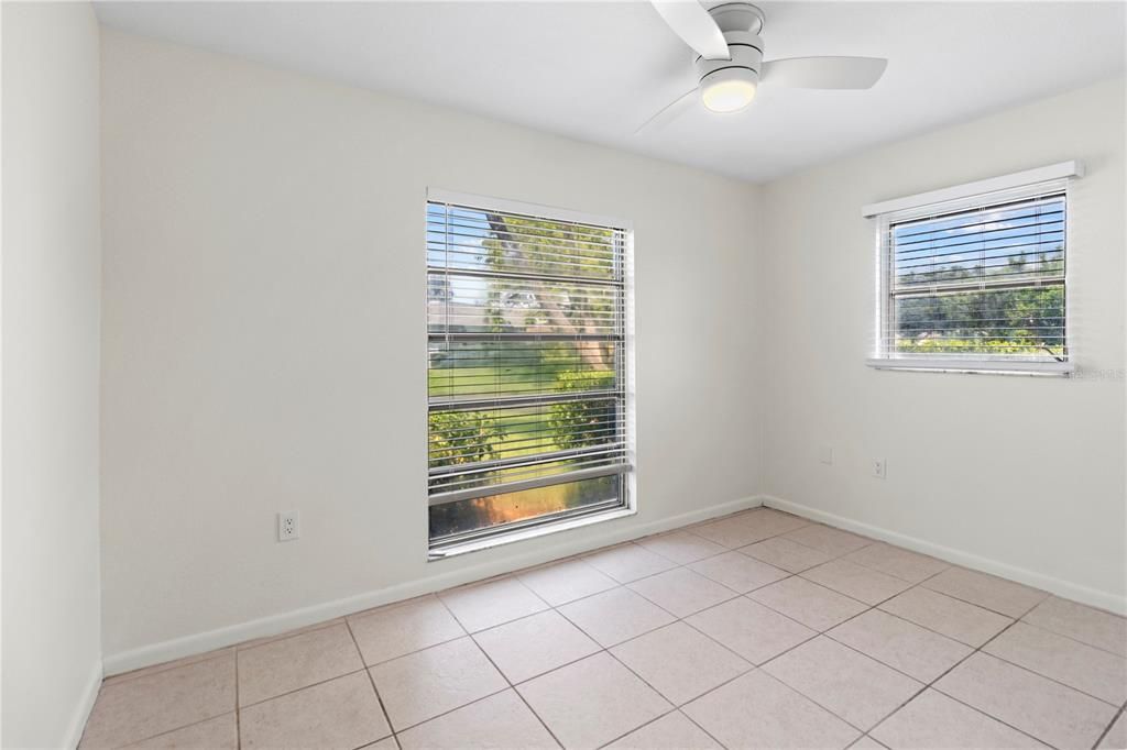 Active With Contract: $249,900 (2 beds, 2 baths, 1044 Square Feet)