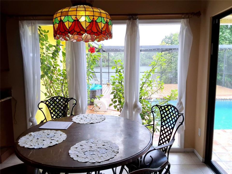 Breakfast nook overlooking Suncoast Lake